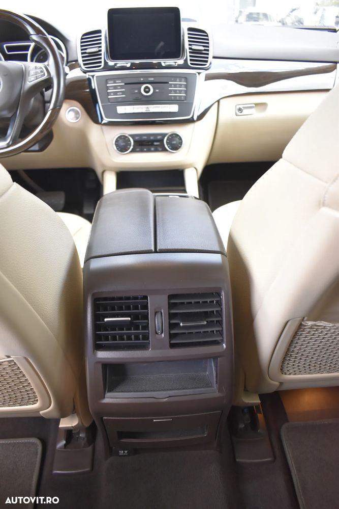 Mercedes-Benz GLE 250 d - 35