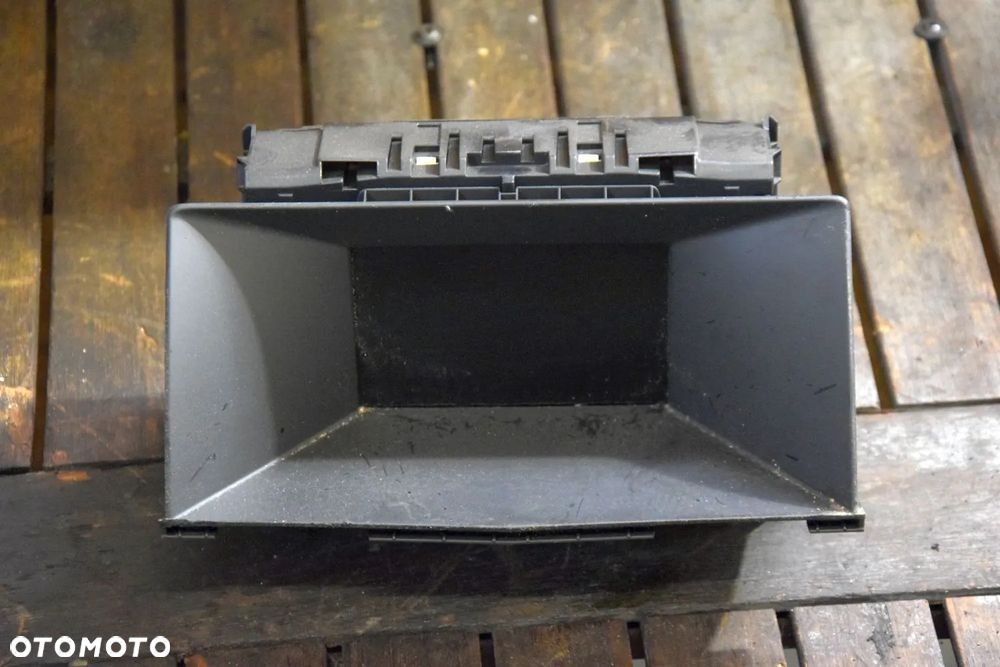 Opel Astra H B Wyświetlacz radia komputera 13111165 KR - 1