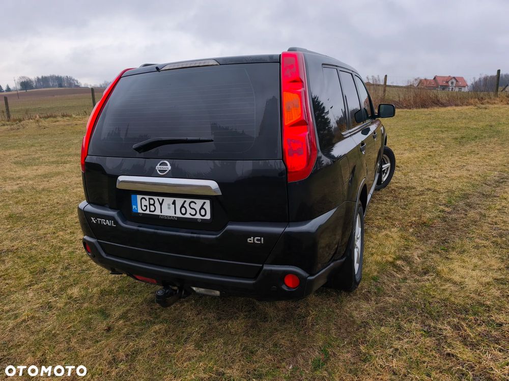 Nissan X-Trail 2.0 dCi LE - 10