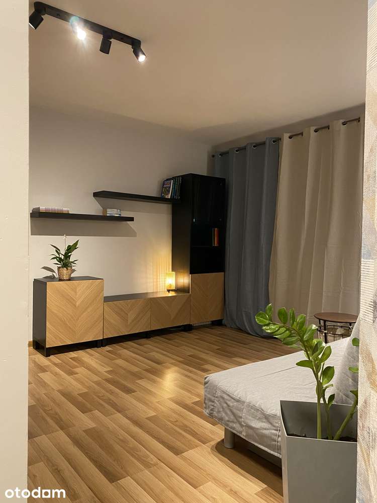 Kawalerka 35 m², Praga-Północ, 6min do Centrum Koneser, 15min do metra