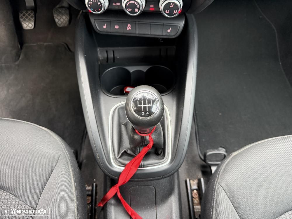 Audi A1 1.6 TDI Ambition - 21