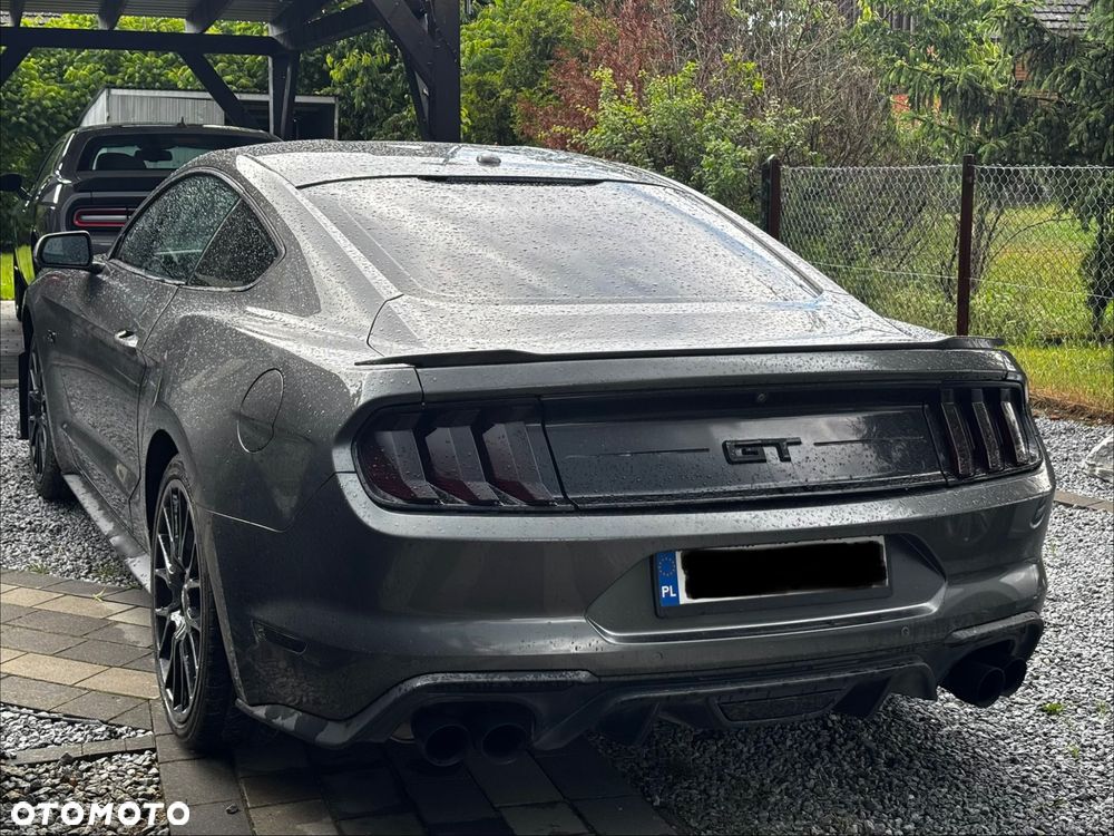 Ford Mustang - 11