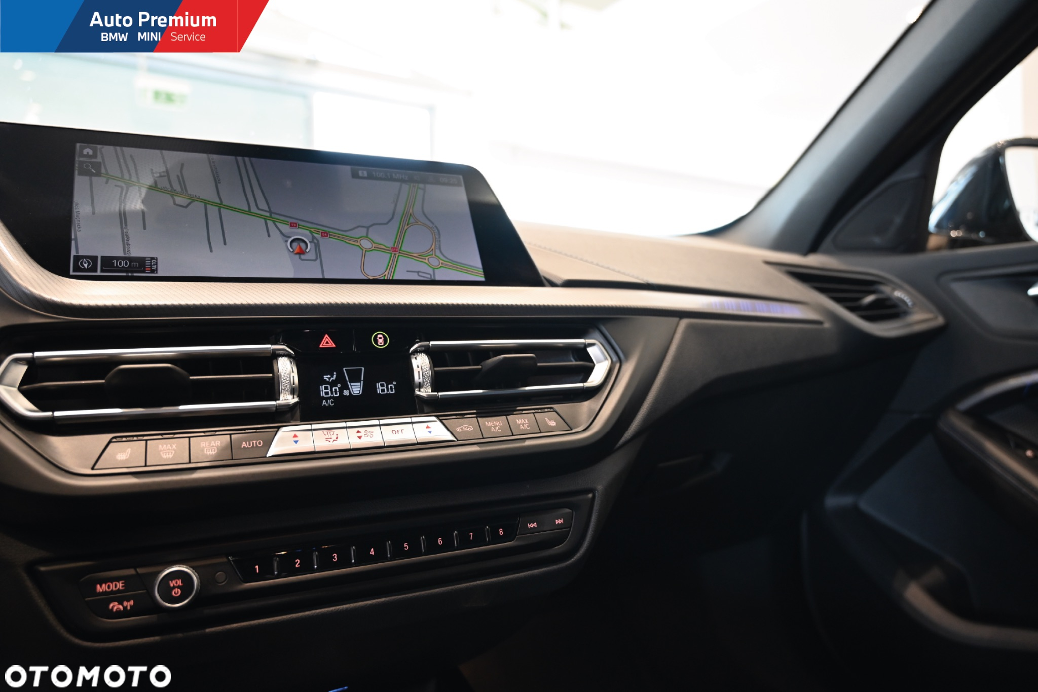 BMW Seria 1 118i M Sport - 9