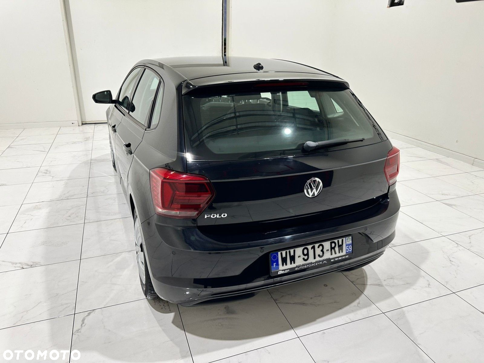 Volkswagen Polo - 14