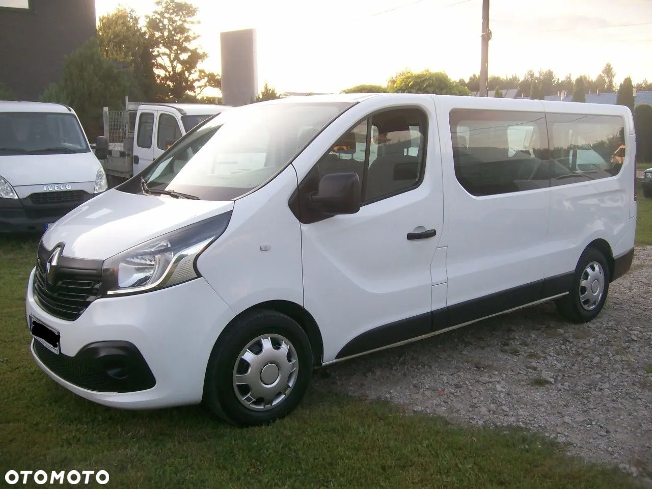 Renault Trafic - 1
