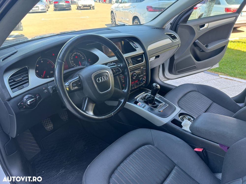 Audi A4 2.0 TDI DPF Ambiente - 6