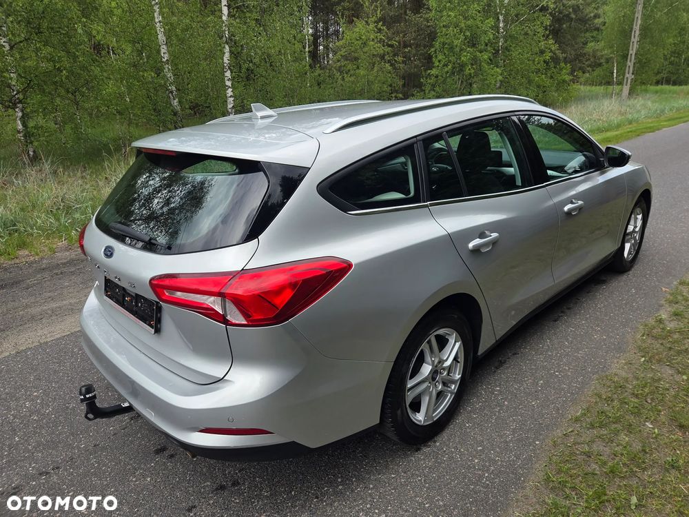 Ford Focus 1.5 EcoBlue Start-Stopp-System TITANIUM - 6