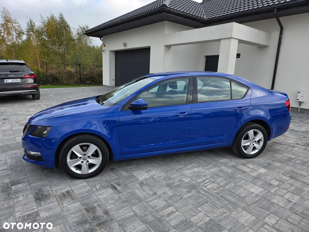 Skoda Octavia 1.6 TDI SCR Clever - 17