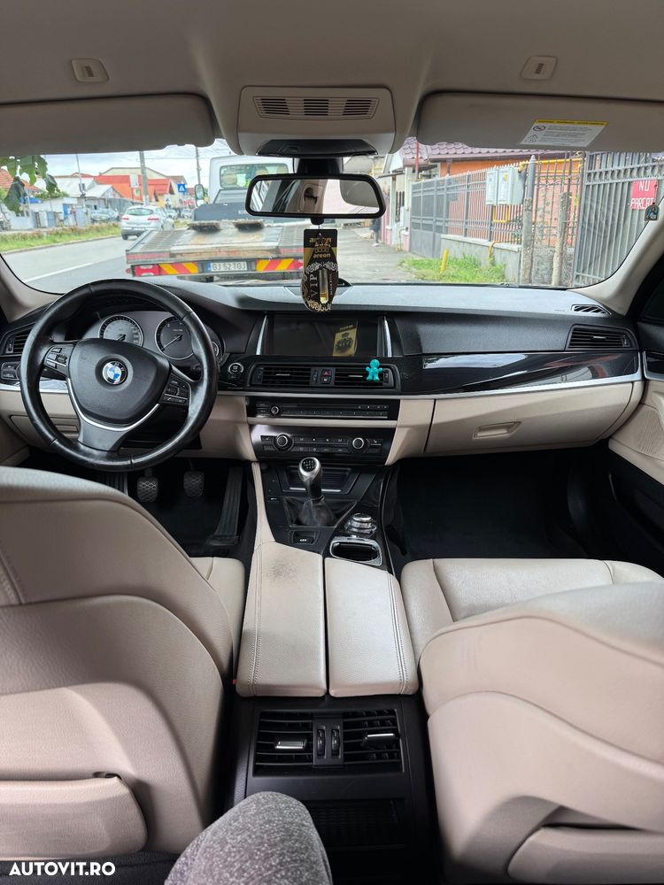 BMW Seria 5 520d - 12