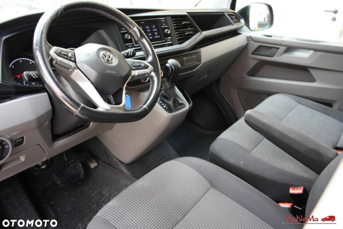 Volkswagen Transporter - 29