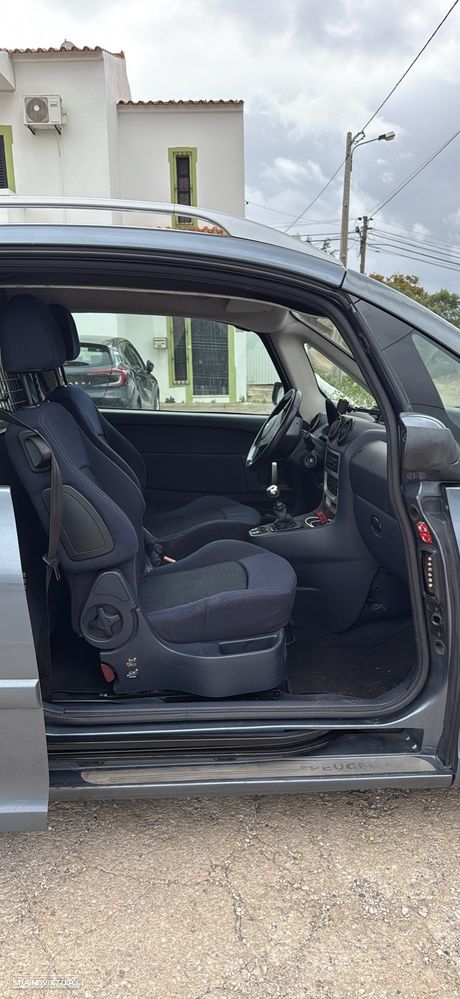 Peugeot 1007 1.4 HDi Sporty - 2