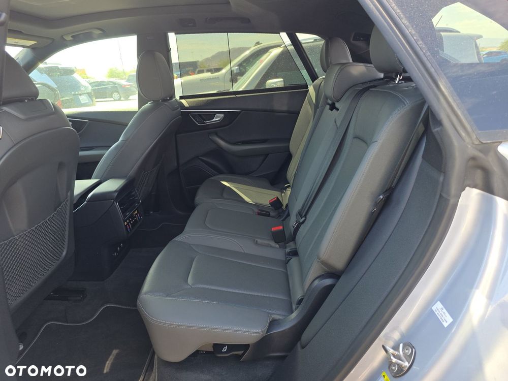 Audi Q8 55 TFSI mHEV Quattro Tiptronic - 10