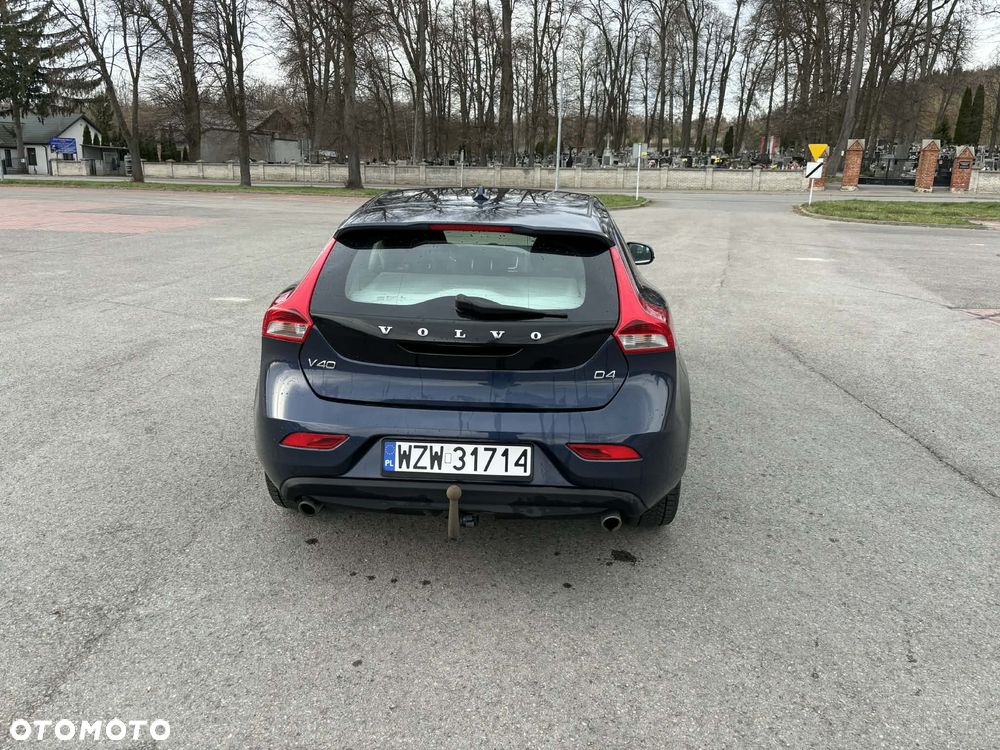 Volvo V40 - 6