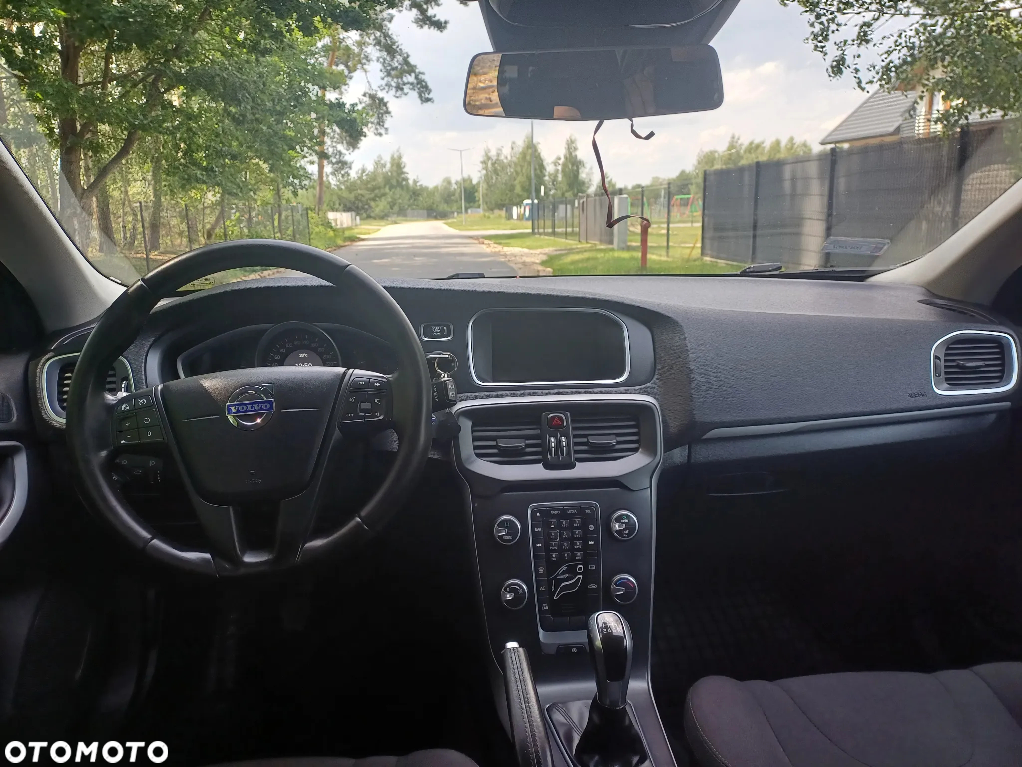 Volvo V40 D4 Drive-E Momentum - 16
