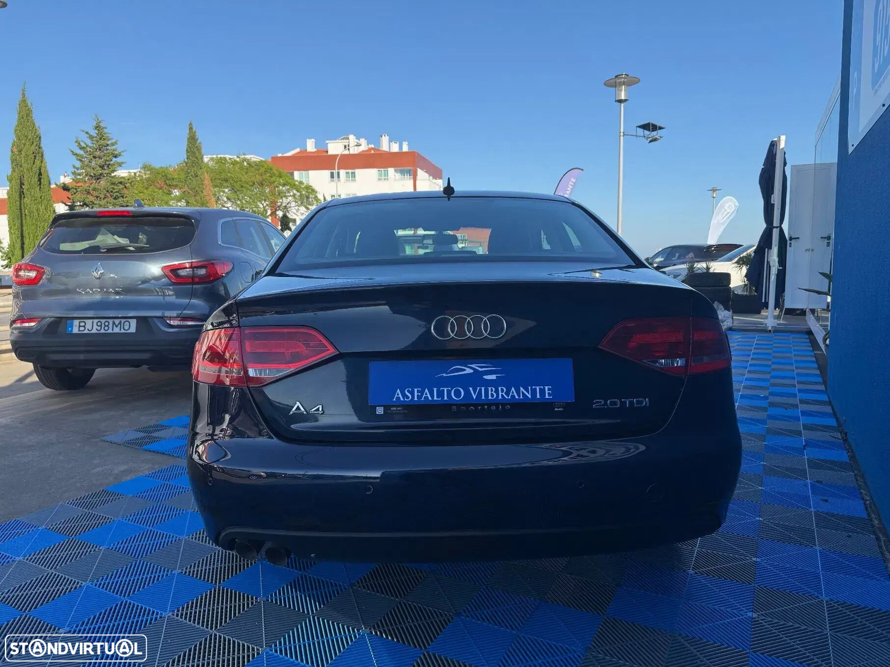 Audi A4 - 4