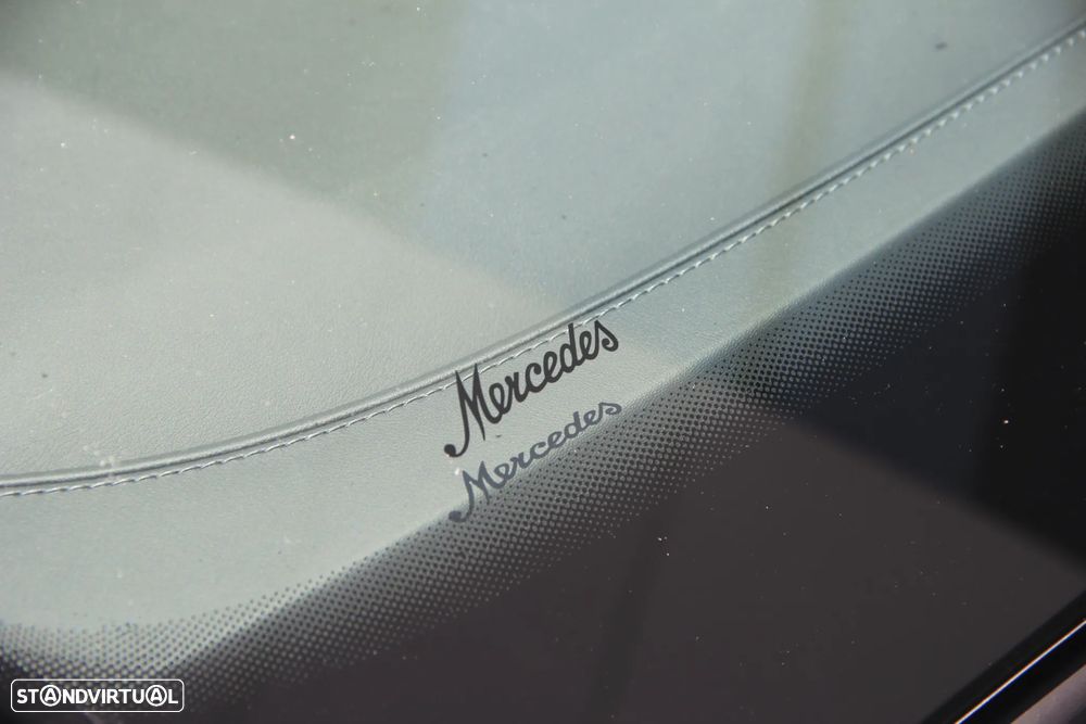 Mercedes-Benz C 300 e AMG Line - 18