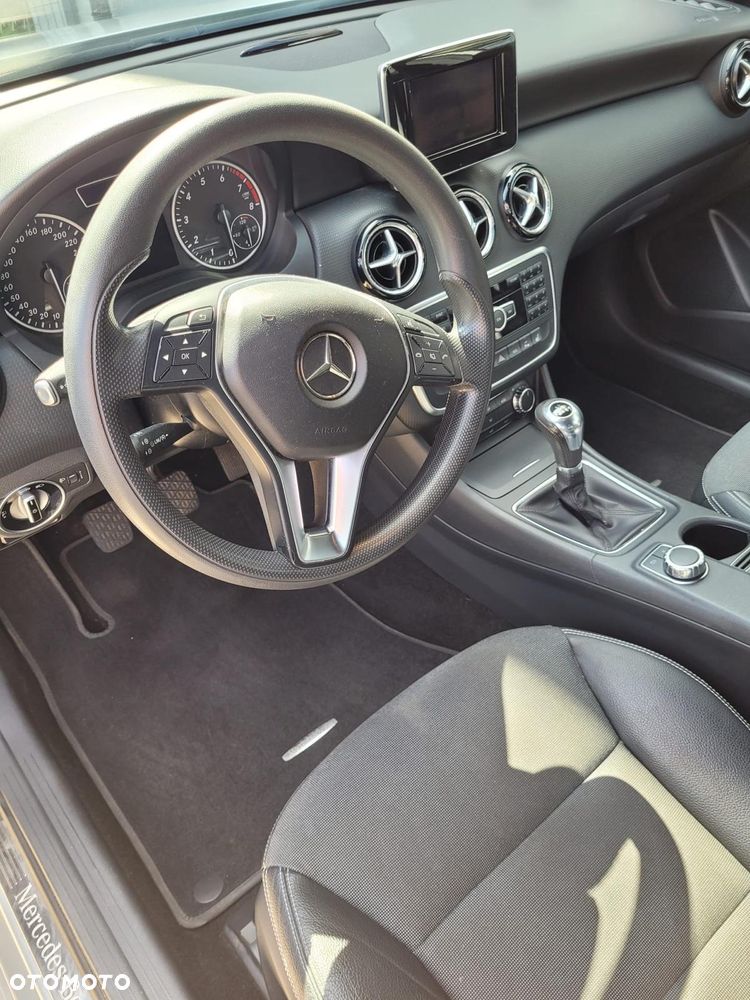 Mercedes-Benz Klasa A 180 (BlueEFFICIENCY) Style - 8