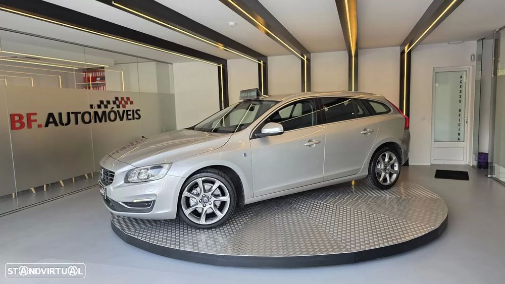 Volvo V60 2.0 D4 VOR - 14