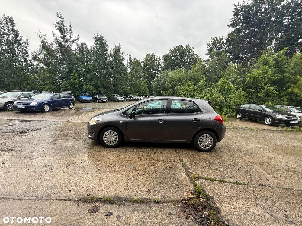 Toyota Auris 1.4 D-4D Premium - 5