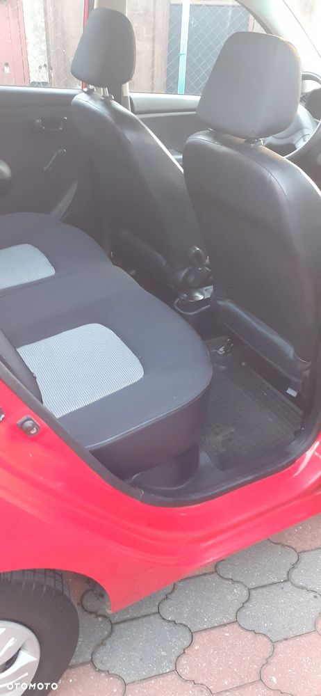 Hyundai i10 1.1 Classic - 7