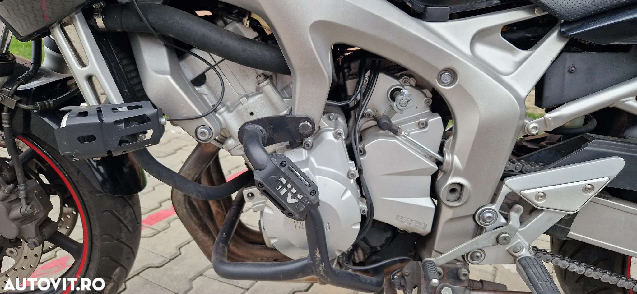 Yamaha FZ-6S Fazer - 4