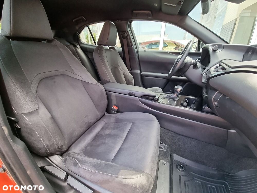 Lexus UX 200 GPF Business Edition 2WD - 10