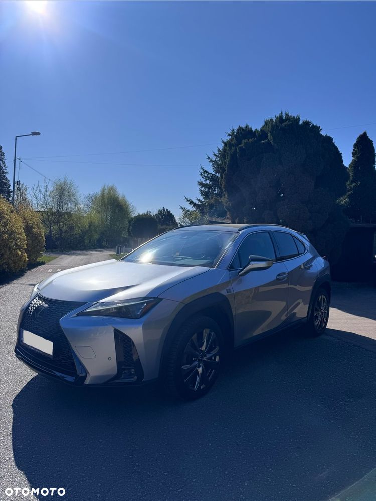 Lexus UX - 6