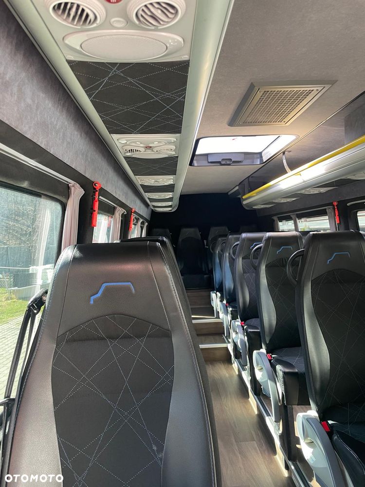 Mercedes-Benz Sprinter 519 907 - 16