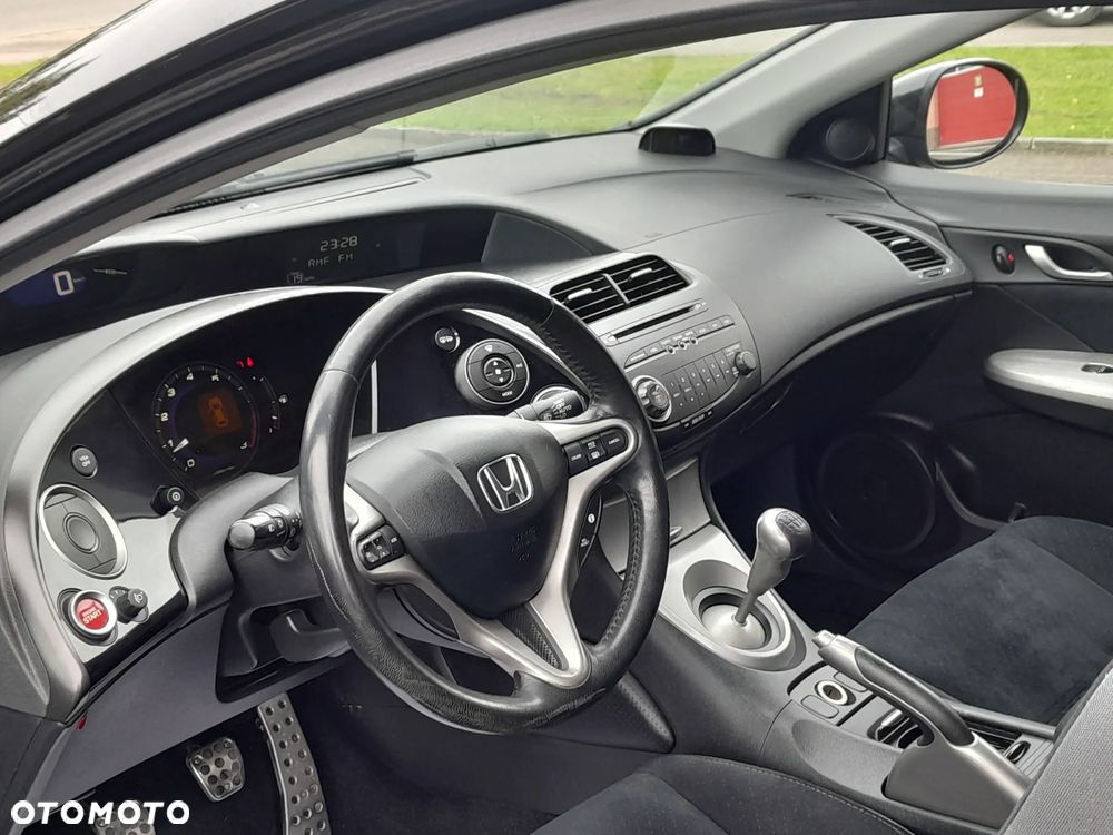 Honda Civic - 11