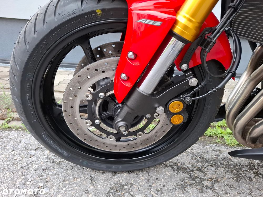 Yamaha FZ8 - 30