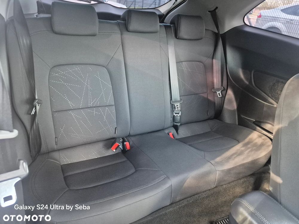 Kia Rio 1.2 Business Line - 25