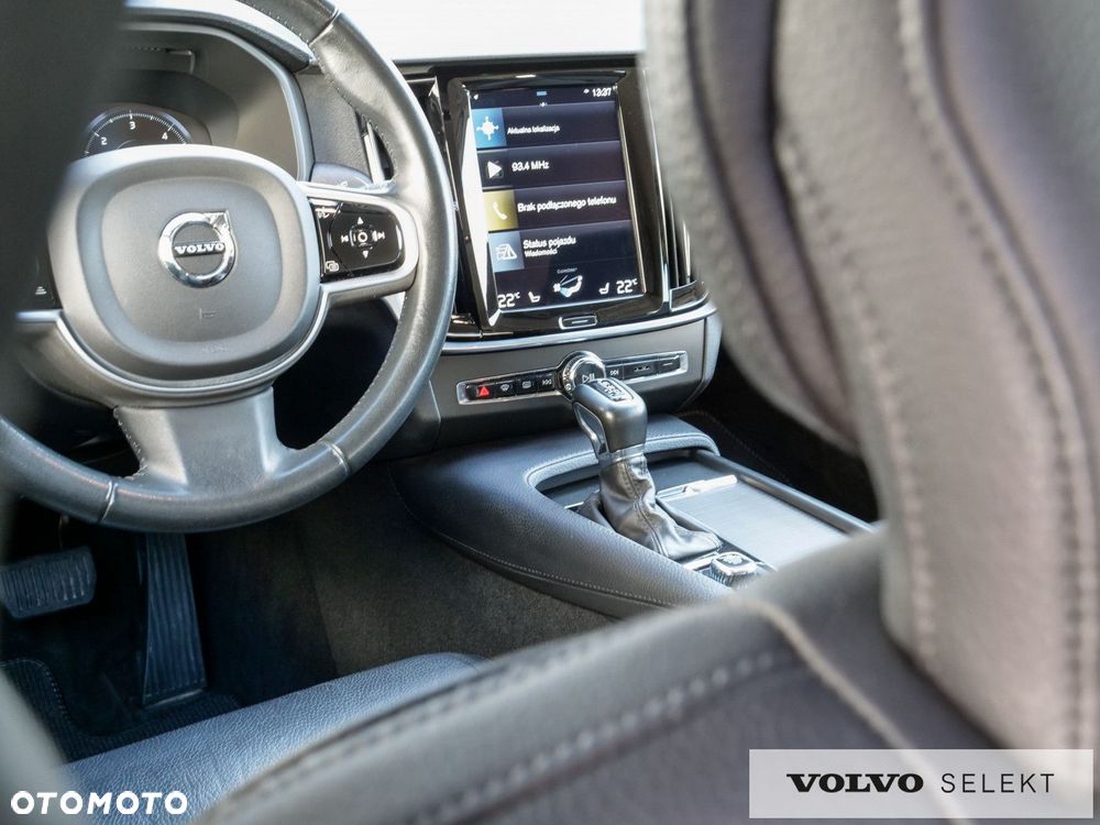 Volvo V90 Cross Country - 16