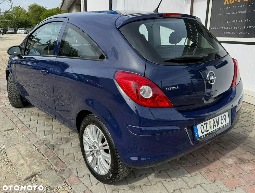 Opel Corsa 1.4 16V Cosmo - 6