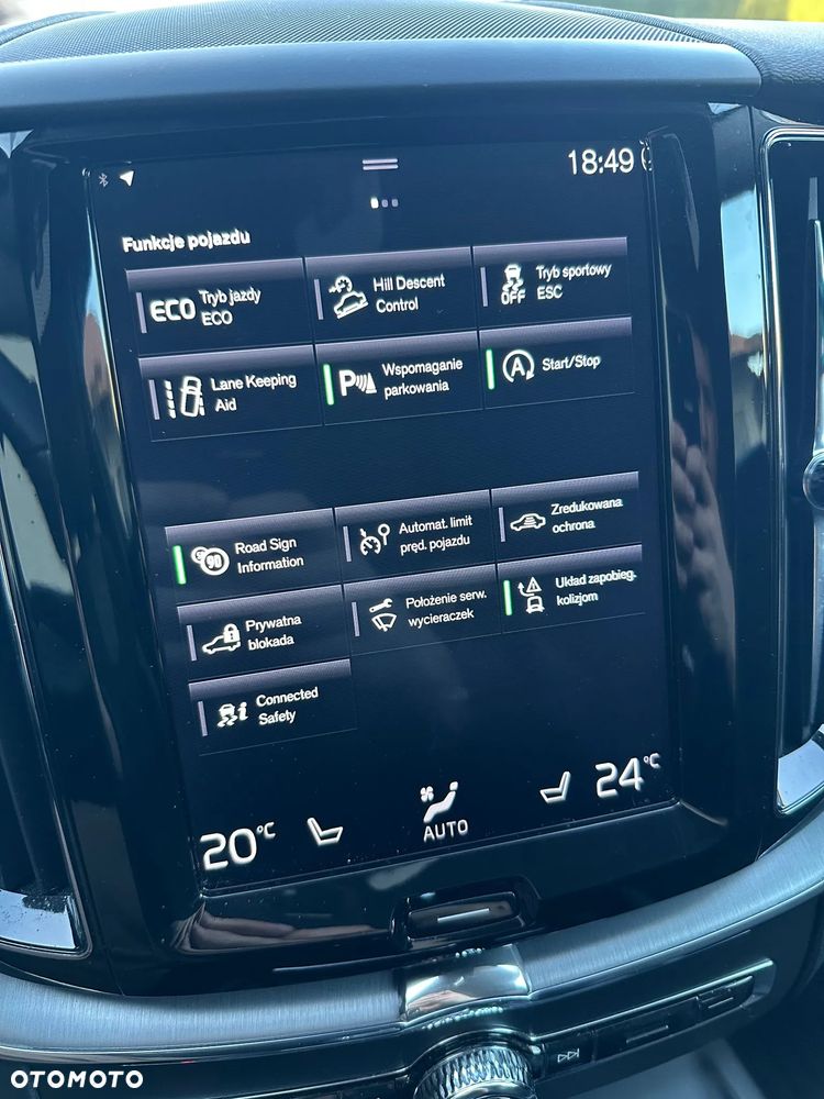 Volvo XC 60 D4 Momentum - 17