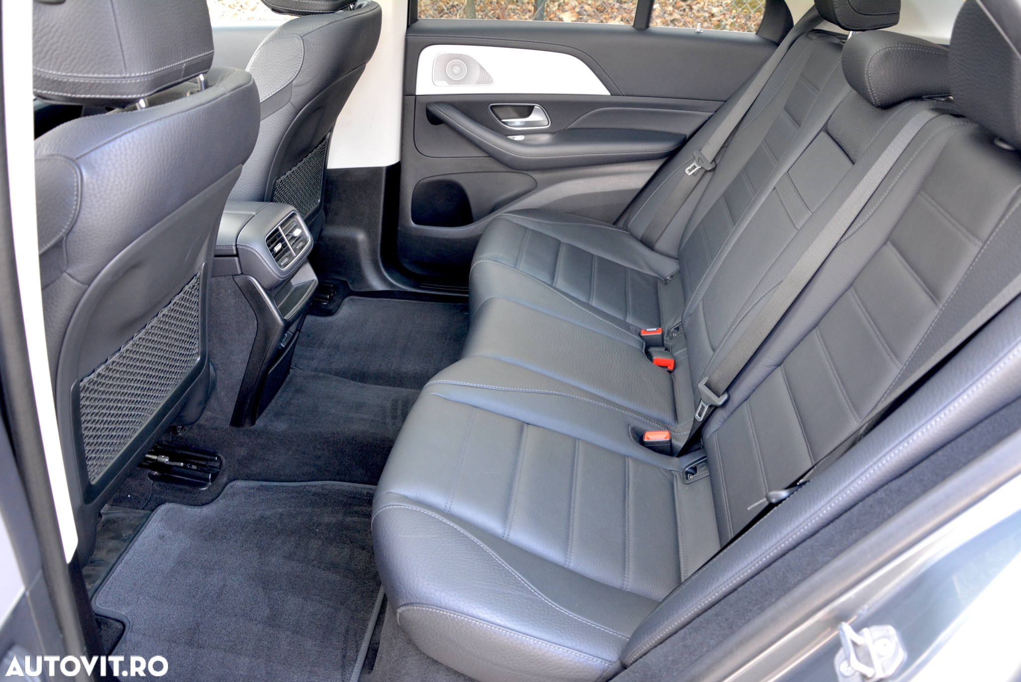 Mercedes-Benz GLE 300 d 4Matic 9G-TRONIC AMG Line - 13