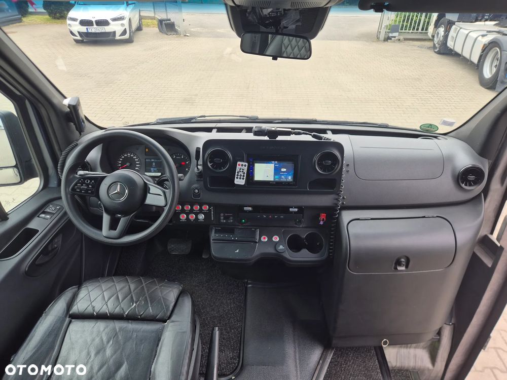 Mercedes-Benz SPRINTER 519 CDI / SPROWADZONY/ 3.0 190 KM / AUTOMAT - 34