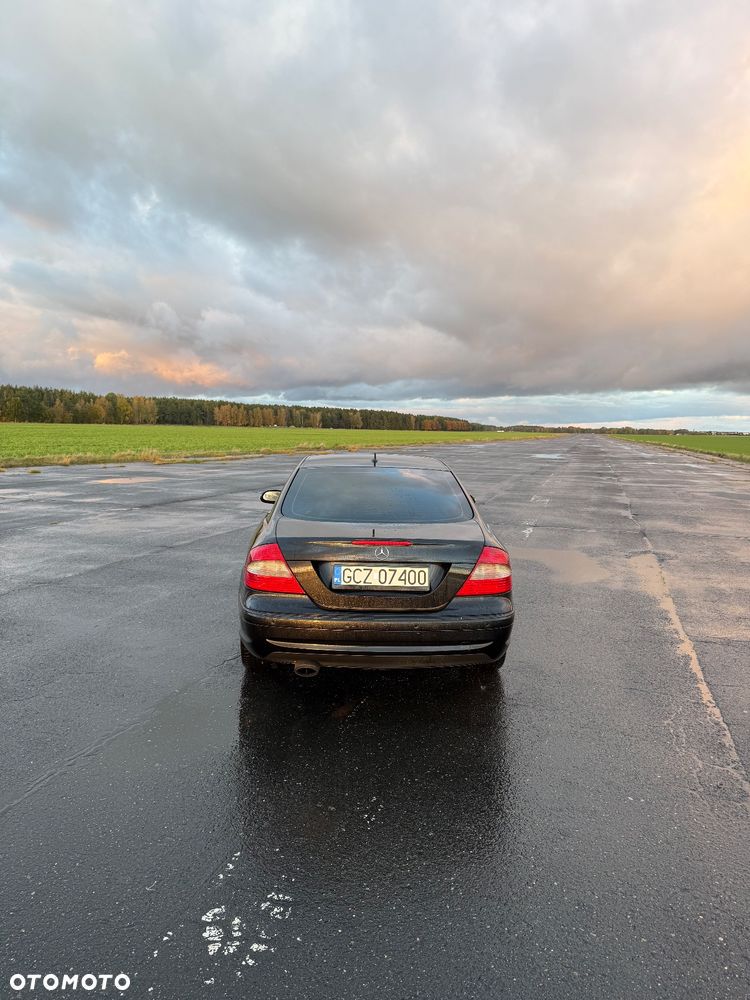 Mercedes-Benz CLK - 5