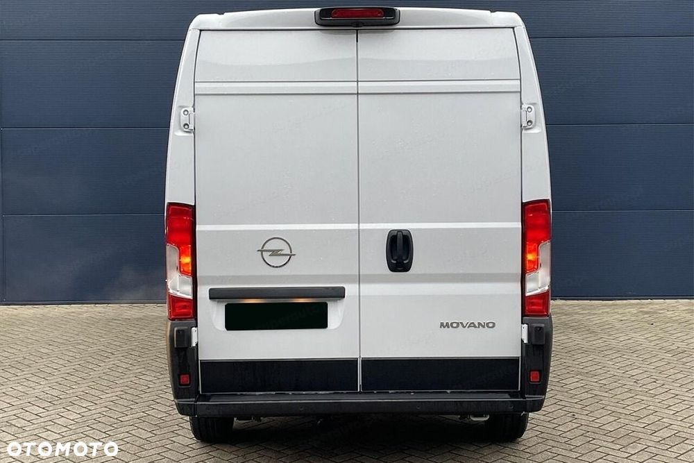 Opel Movano Heavy L2H2 2.2 180KM - 8