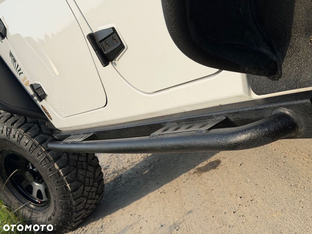 Jeep Wrangler 3.6 Unlim Sahara - 20