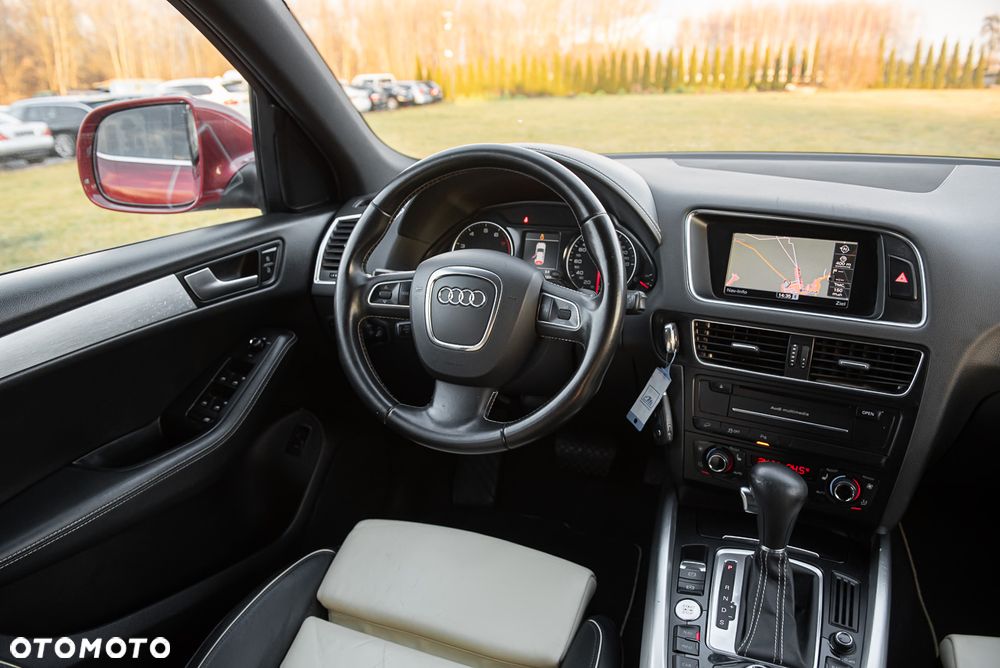 Audi Q5 3.2 FSI Quattro S tronic - 18