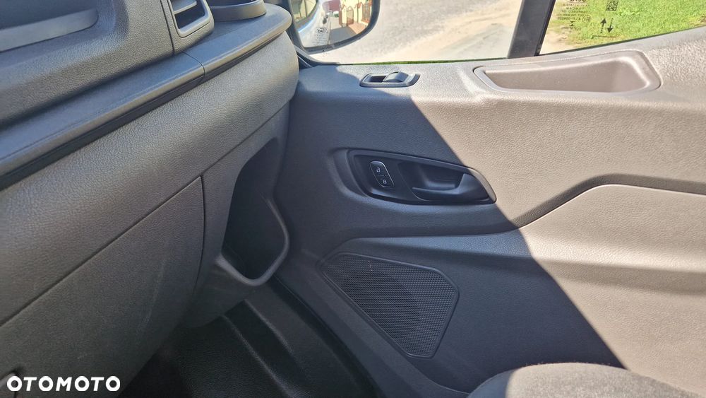 Ford Transit L4H3 1995 cm3 - 18