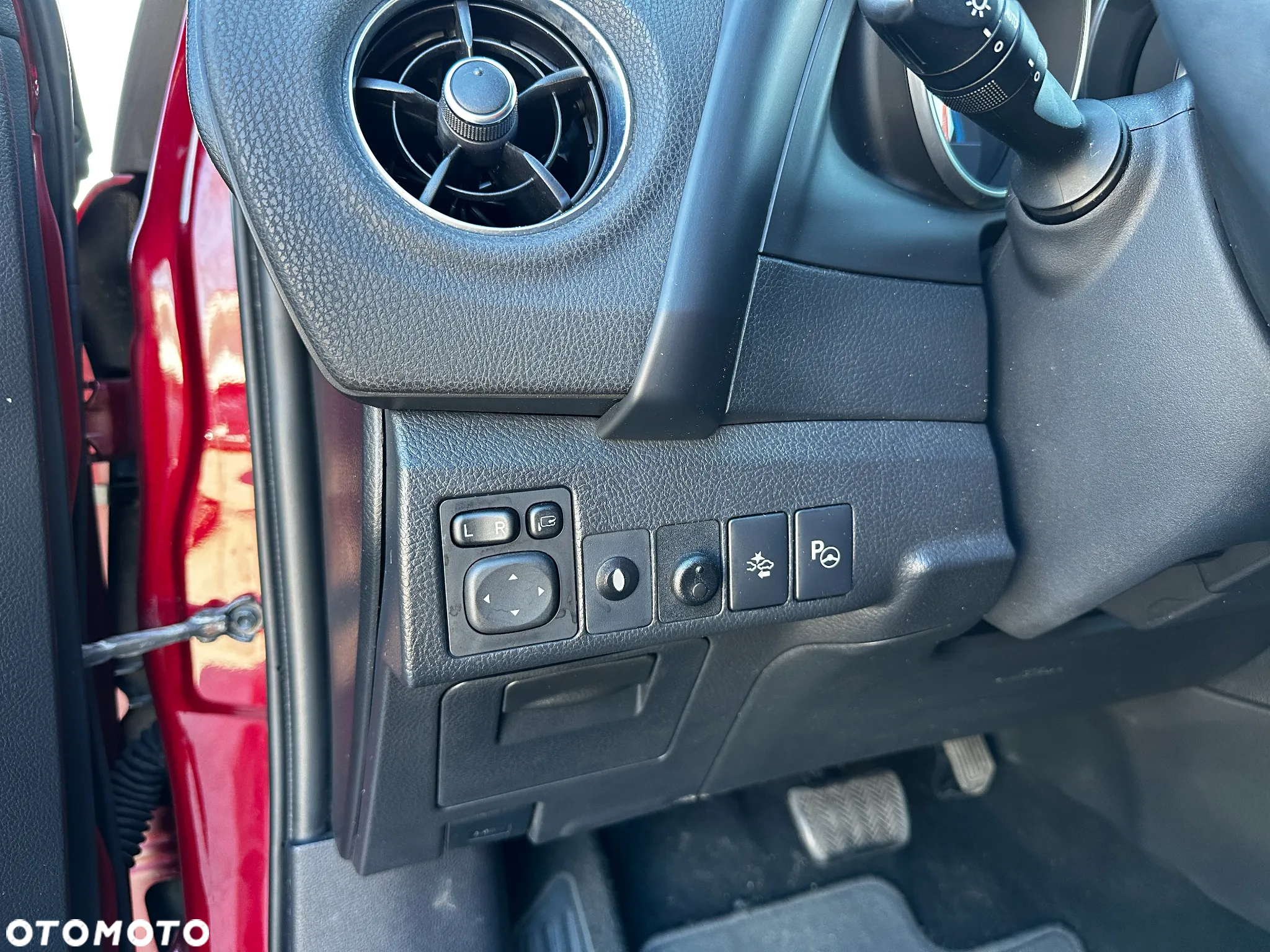 Toyota Auris - 18