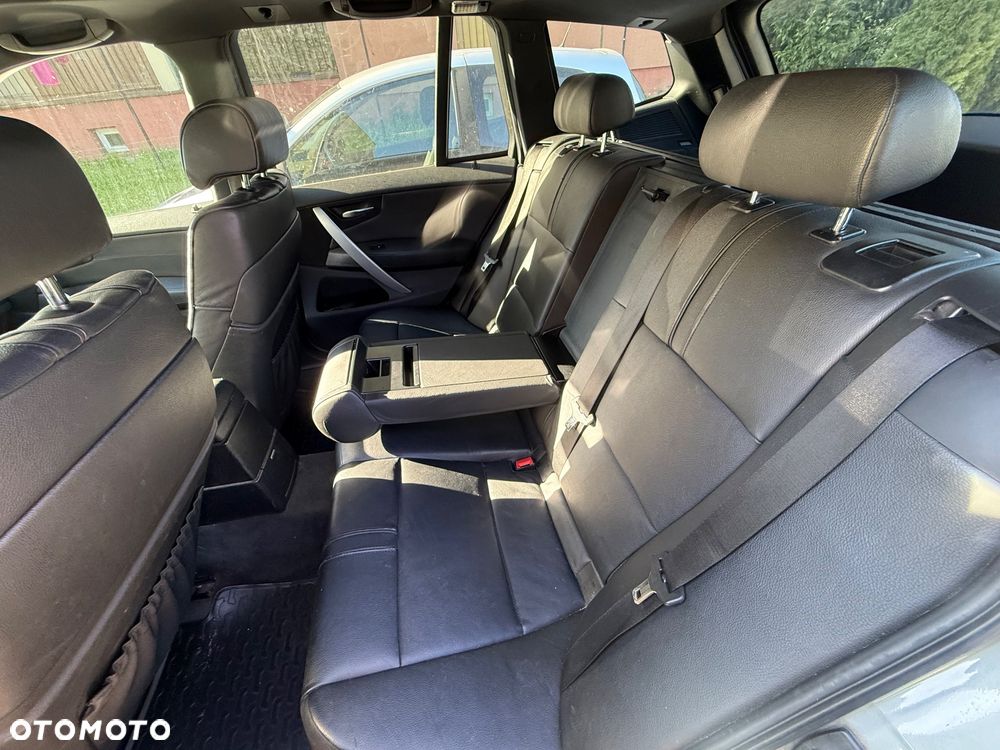 BMW X3 3.0sd - 24