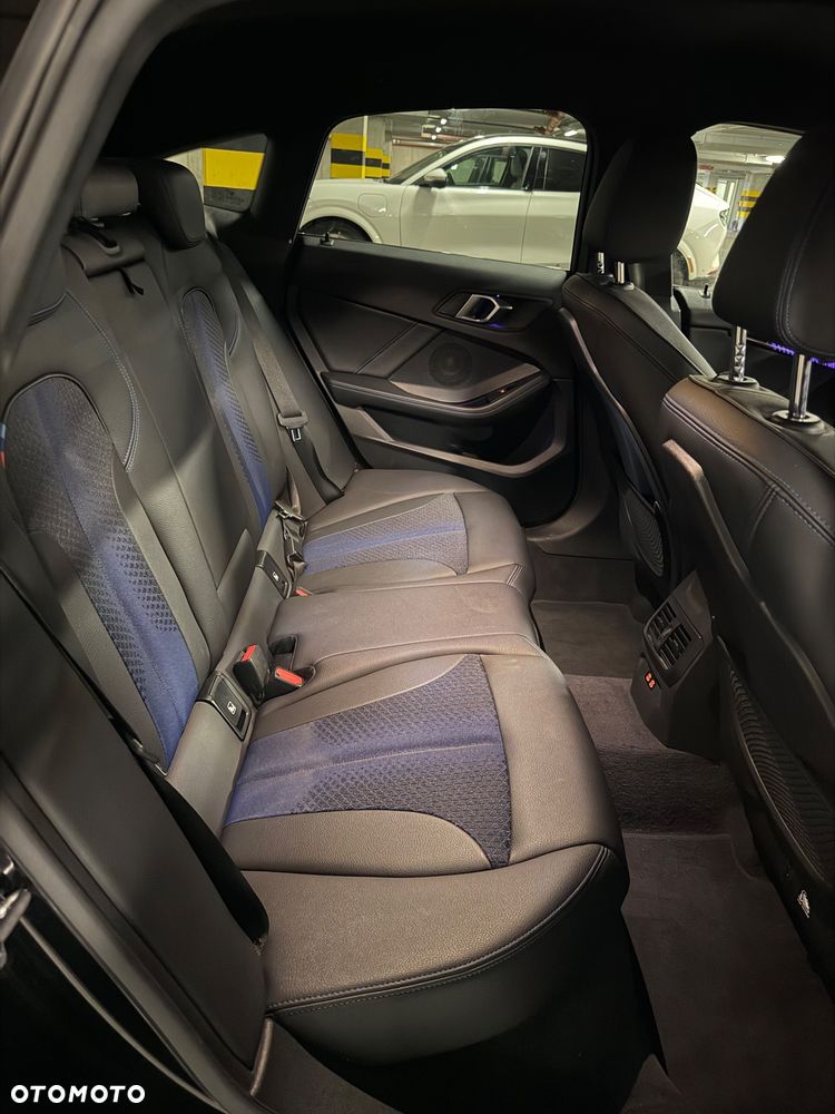 BMW Seria 2 218i M Sport - 8