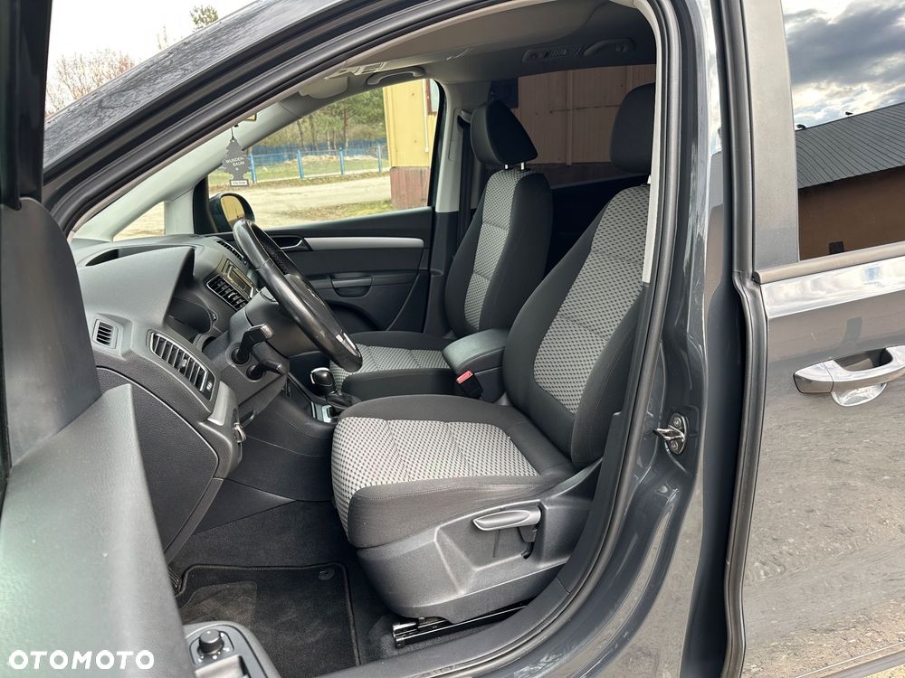 Volkswagen Sharan 2.0 TDI DSG BlueMotion Technology Trendline - 19