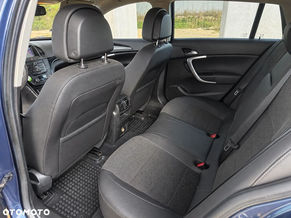 Opel Insignia 2.0 CDTI Cosmo - 11