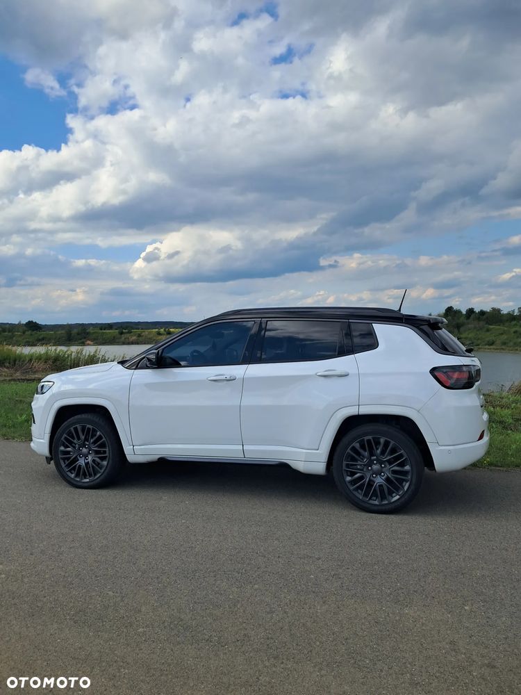 Jeep Compass - 14