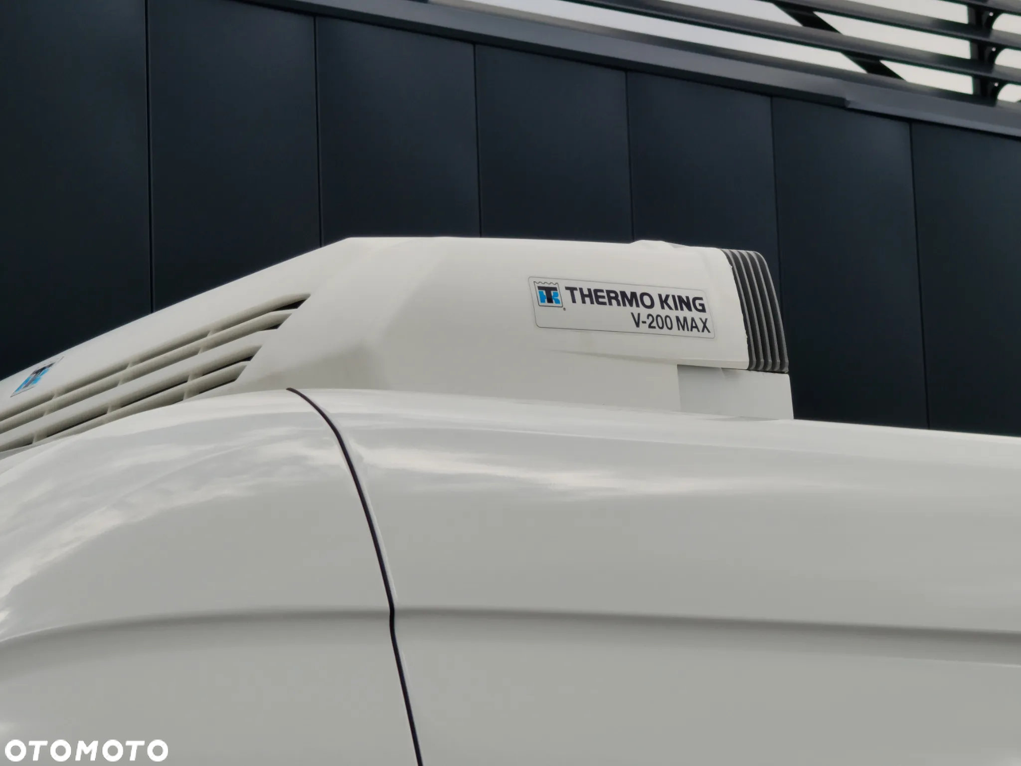 Mercedes-Benz Sprinter - 10