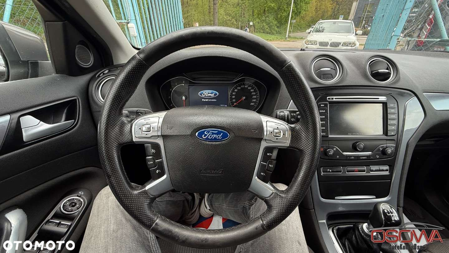Ford Mondeo - 24