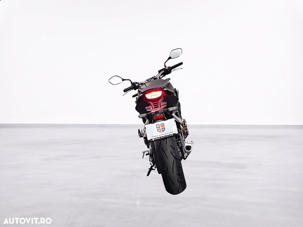 Honda CB 650R - 4